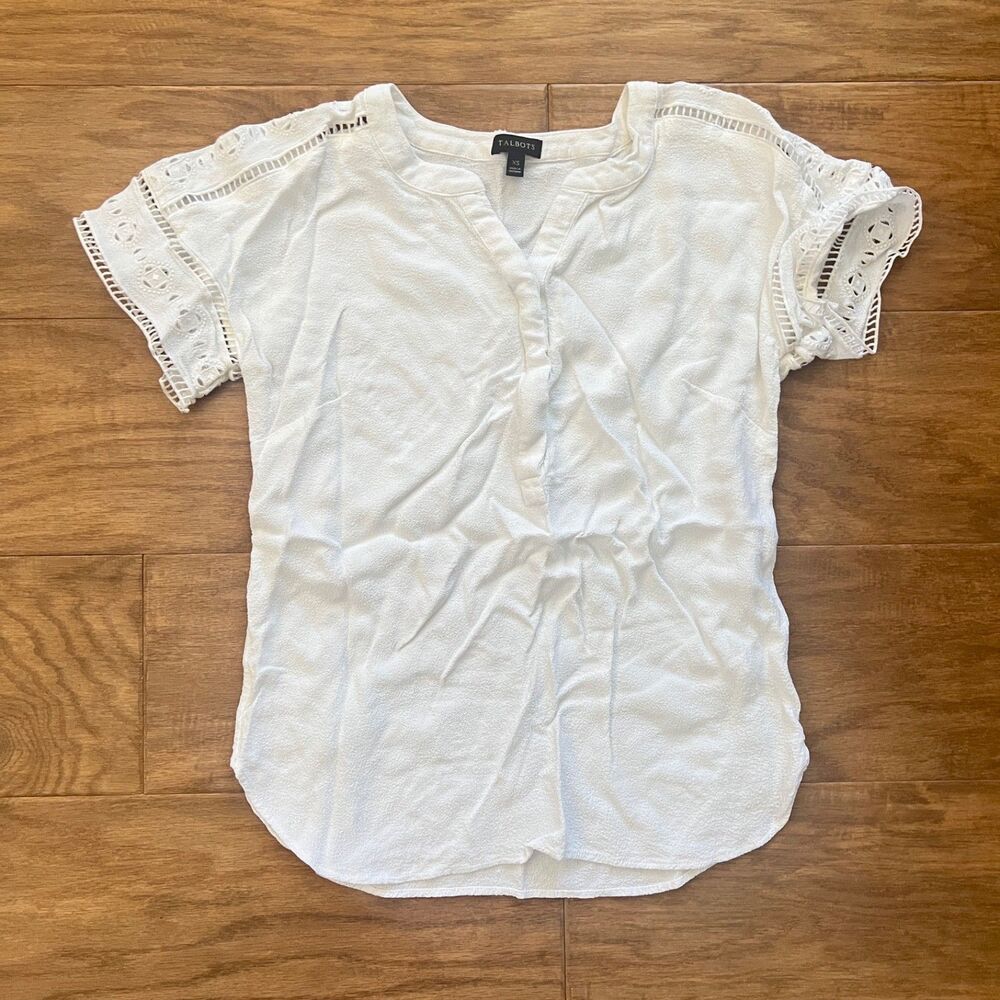Talbots Lace Trim Split Neck Top Size XS White Short Sleeve